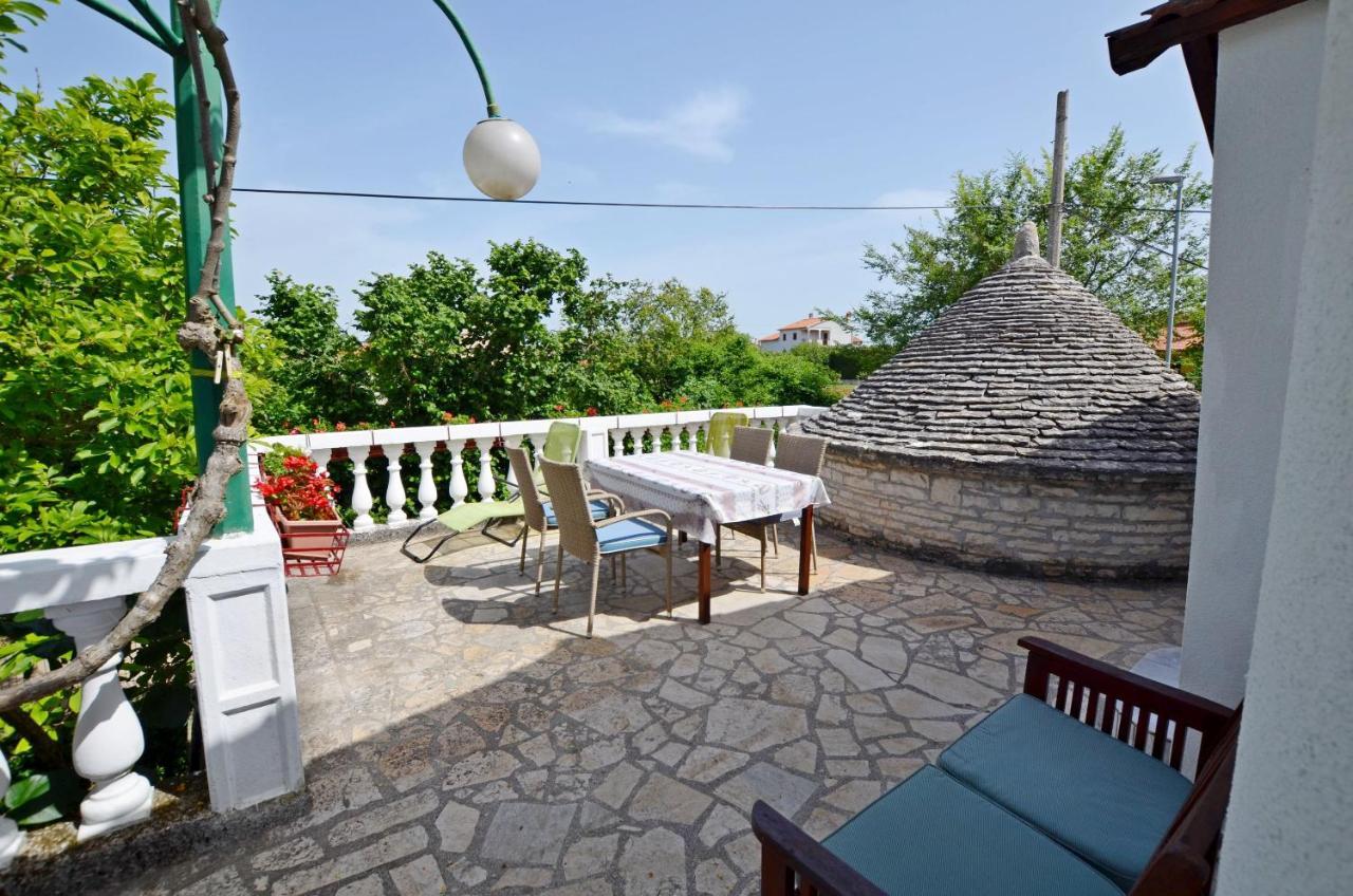 Apartment Amedea Канфанар Екстер'єр фото